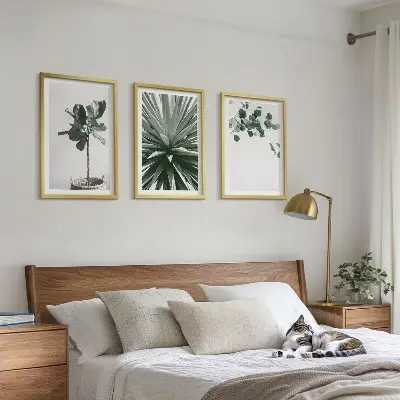 Conjunto de 3 quadros com moldura com arte de minimalismo de plantas verdes