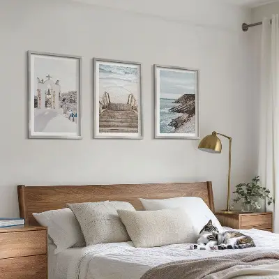 Conjunto de quadros para sala de estar com tema de arquitetura marítima de Santorini