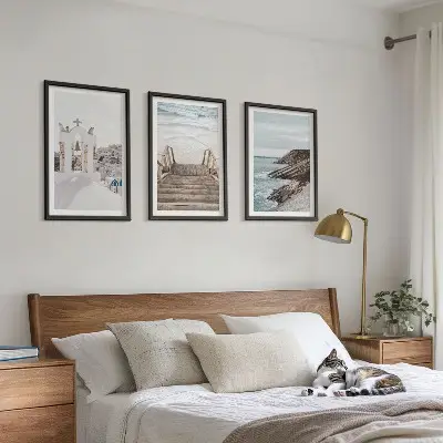 Conjunto de quadros para sala de estar com tema de arquitetura marítima de Santorini