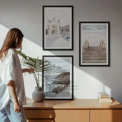 Conjunto de quadros para sala de estar com tema de arquitetura marítima de Santorini