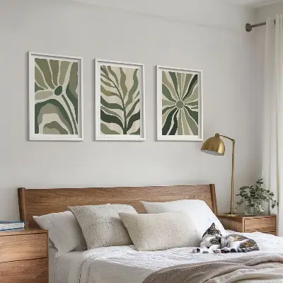 Conjunto de quadros para sala de estar com estampas de plantas em tons de verde e bege