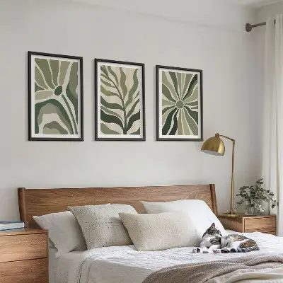 Conjunto de quadros para sala de estar com estampas de plantas em tons de verde e bege