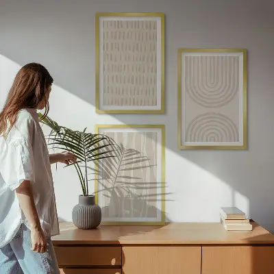 Composição de quadros moderna com padrões abstratos em tons de bege
