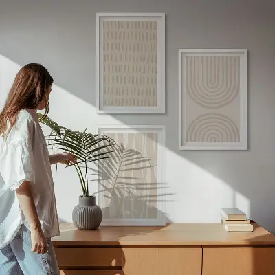 Composição de quadros moderna com padrões abstratos em tons de bege