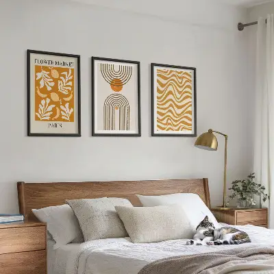 Conjunto de 3 quadros com moldura com padrões geométricos de plantas