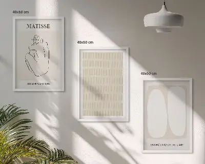 Conjunto de quadros para sala de estar com estampas de linhas e formas nas cores bege e branco