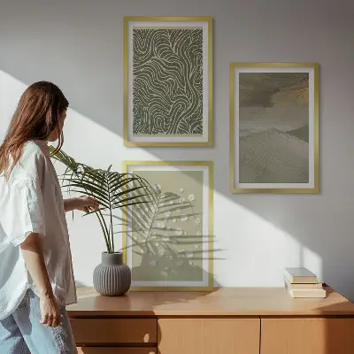 Conjunto de 3 quadros com moldura estampa de padrões abstratos de ondas florais