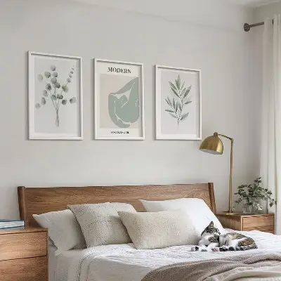 Conjunto de quadros para sala de estar com motivos vegetais em tons de verde