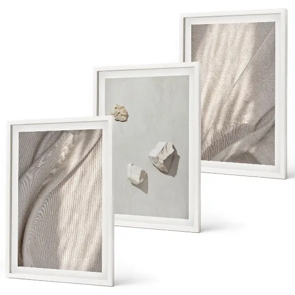 Composição de quadros moderna com detalhes de estrutura em estilo boho