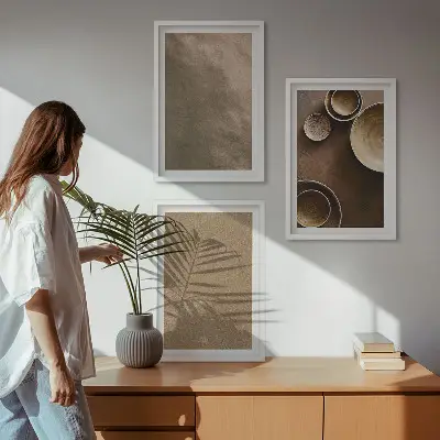 Conjunto de quadros decorativos modernos com estruturas minimalistas em pedra