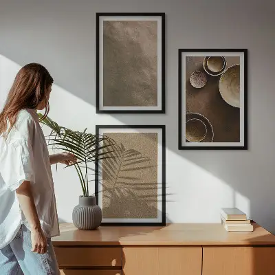 Conjunto de quadros decorativos modernos com estruturas minimalistas em pedra