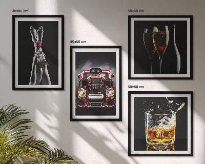 Composição de quadros Pernas de mulher rosa carro vinho