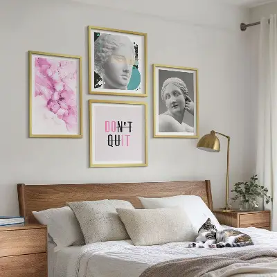 Composição de quadros com escultura abstrata em aquarela