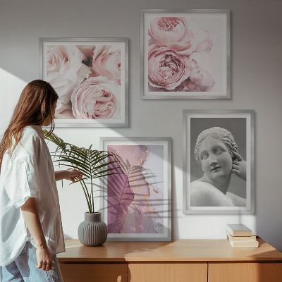Conjunto de 4 quadros com moldura Escultura de peônia representando uma mulher