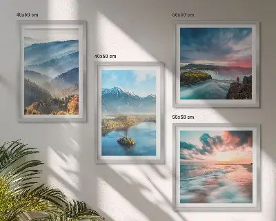 Políptico com moldura paisagens de cachoeiras e montanhas
