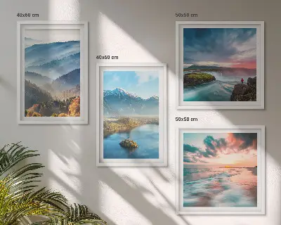 Políptico com moldura paisagens de cachoeiras e montanhas