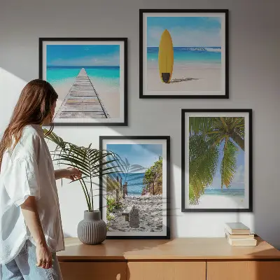 Conjunto de 4 quadros com moldura com estampa de vista de férias, praia e palmeiras