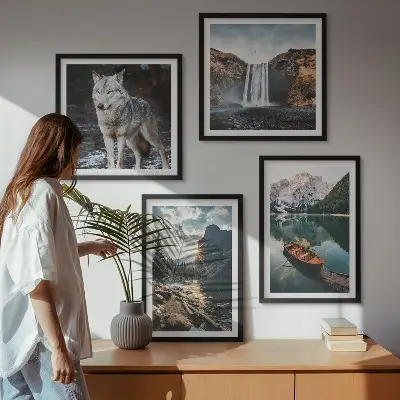 Conjunto de 4 quadros com moldura de montanhas, lagos, cachoeira e lobo