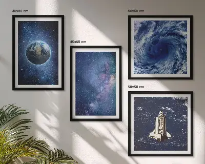 Políptico com moldura estampa de galáxia com tempestade espacial da Terra