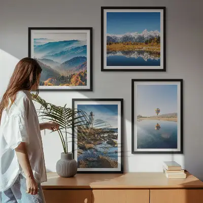 Políptico com moldura vistas da natureza com farol e montanhas