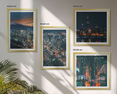 Conjunto de 4 quadros com moldura Vista da cidade a partir da montanha à noite.