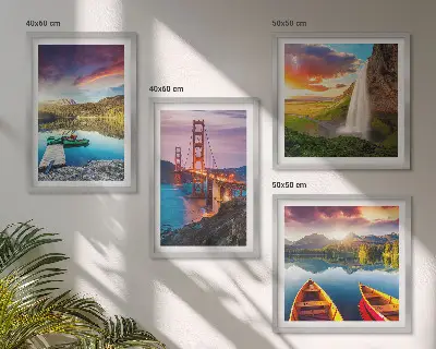 Conjunto de 4 quadros com moldura com temática de barcos e pontes em lagos de montanha