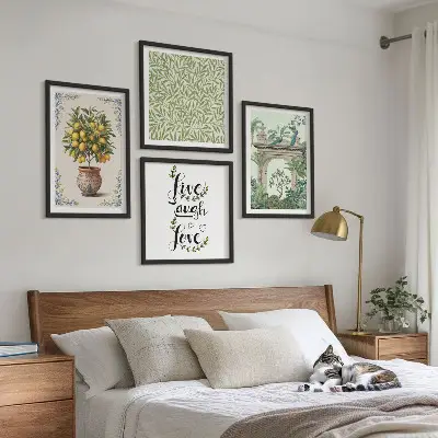 Conjunto de 4 quadros com moldura estampa de folhas verdes e plantas exóticas