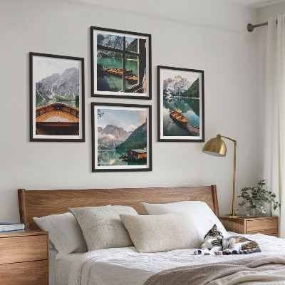 Conjunto de 4 quadros com moldura Lago, montanhas, barcos, chalé, janela