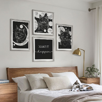 Composição de quadros planeta lua gatos pretos