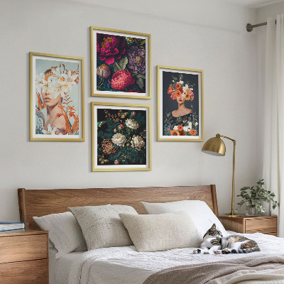Conjunto de 4 quadros com moldura retratos florais buquês folhas