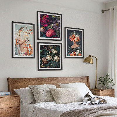 Conjunto de 4 quadros com moldura retratos florais buquês folhas