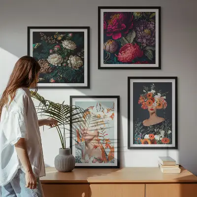 Conjunto de 4 quadros com moldura com estampas de retratos florais de buquês e folhas
