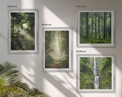Políptico com moldura florestas verdes com raios de luz