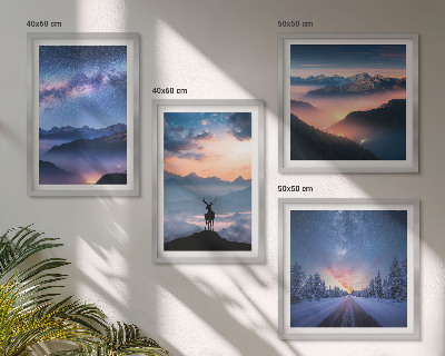 Composição de quadros céu noturno montanhas nevoeiro veado
