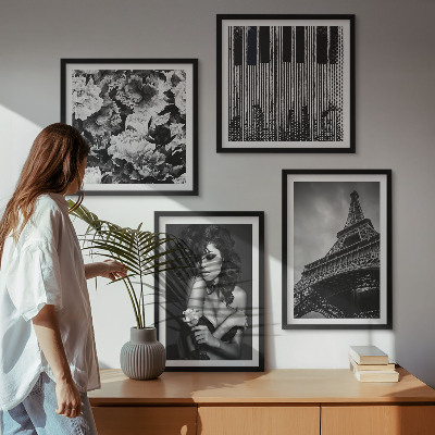 Composição de quadros Retrato de uma mulher com uma rosa Eiffel