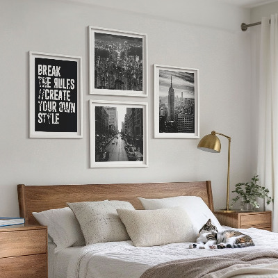 Conjunto de 4 quadros com moldura Ruas da cidade em preto e branco: inspiração