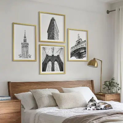 Políptico com moldura arquitetura minimalista em preto e branco