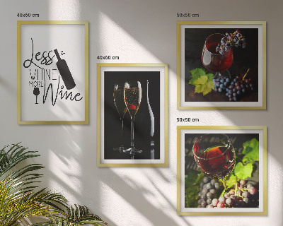 Conjunto de 4 quadros com moldura Taças de vinho com uvas e inscrição