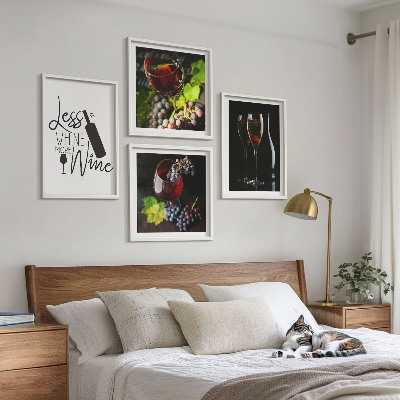 Conjunto de 4 quadros com moldura Taças de vinho com uvas e inscrição