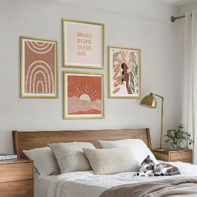 Conjunto de 4 quadros com moldura com estampas de formas abstratas estilo boho