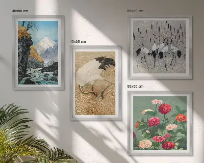 Conjunto de 4 quadros com moldura com estampas de montanhas, rio, flores e garças