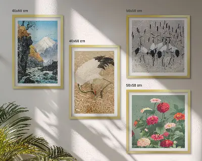 Conjunto de 4 quadros com moldura com estampas de montanhas, rio, flores e garças