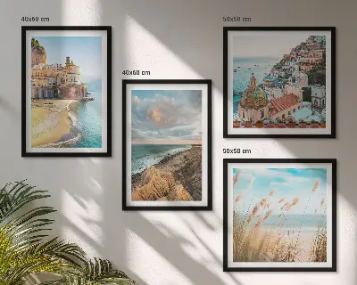 Conjunto de 4 quadros com moldura com paisagens de praia, cidade e falésias
