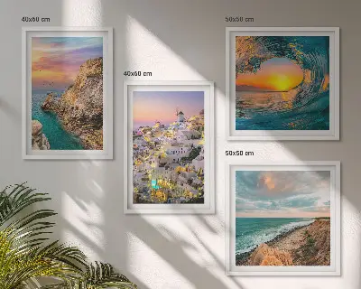 Composição de quadros com a temática de ondas do mar, casas brancas e Santorini