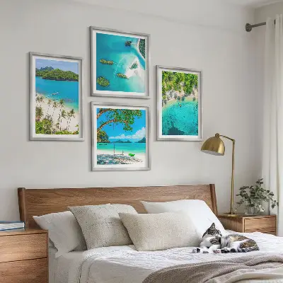 Conjunto de 4 quadros com moldura estampa de praias, palmeiras e água cristalina