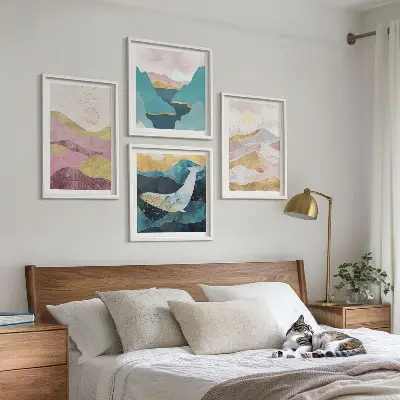 Conjunto de 4 quadros com moldura com estampa de montanhas abstratas e sol
