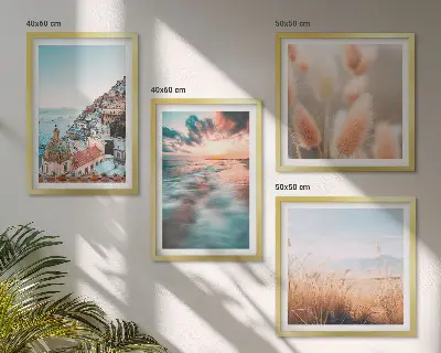 Políptico com moldura casas ao pôr do sol no mar com flores
