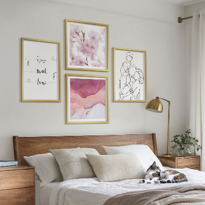 Conjunto de 4 quadros com moldura Família de flores minimalista