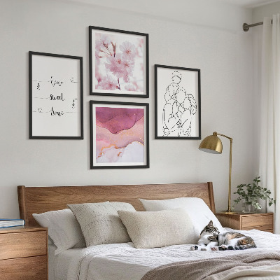 Conjunto de 4 quadros com moldura Família de flores minimalista