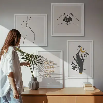 Composição de quadros com ilustrações minimalistas estilo boho
